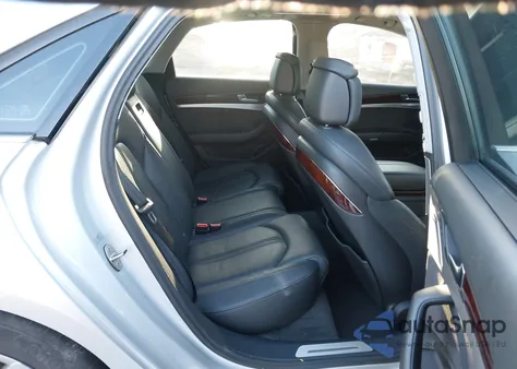 2011 Audi A8 4.2 z USA, uszkodzony, nr VIN WAUAVAFD8BN020277